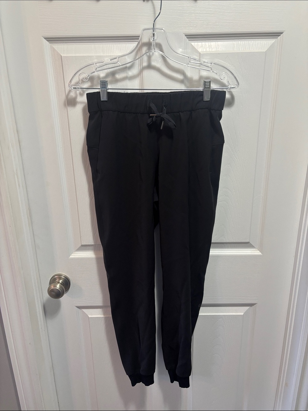 Lululemon On The Fly Jogger